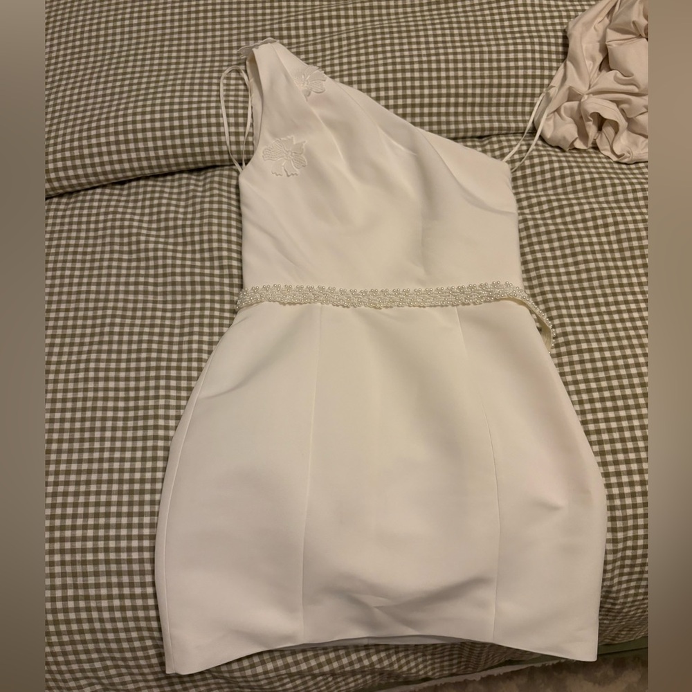 Amsale White One-Shoulder Dress
